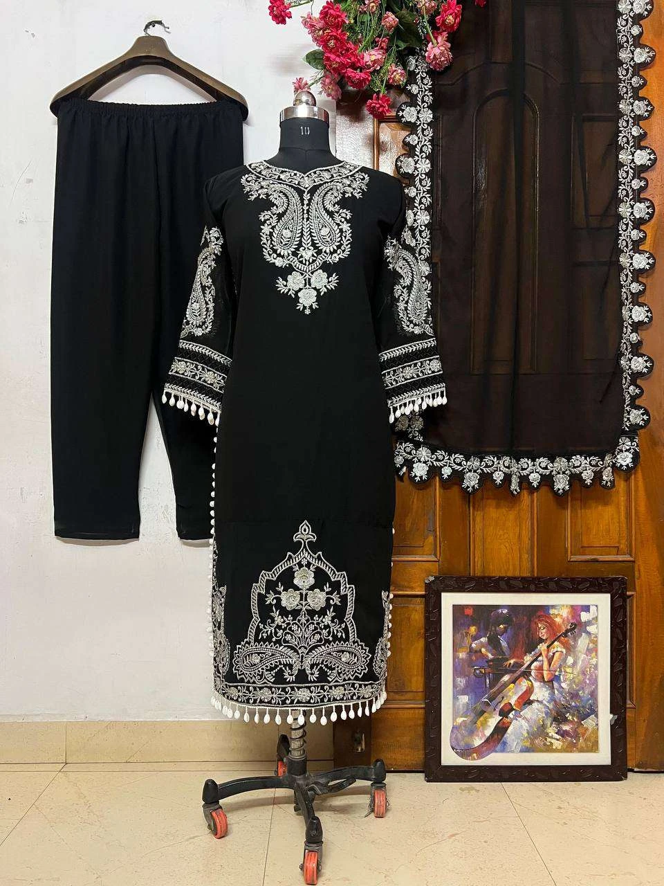 Vardan Ethnic Lc 1271 Heavy Georgette Wholesale Pakistani Party Wear Salwar Suit — Wholesale Salwar Suits, MPA wholesale from Surat — view 1